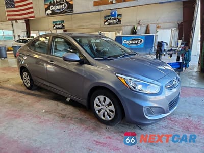 Czwarte zdjęcie samochodu z boku: 2016 HYUNDAI ACCENT SE VIN:KMHCT4AE1GU043511 - miniatura