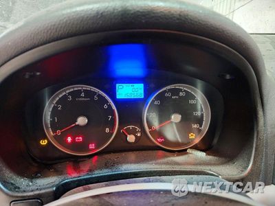 Zdjęcie 9 z 12 samochodu: 2011 HYUNDAI ACCENT GLS VIN:KMHCN4ACXBU619159 - miniatura