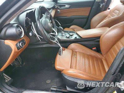 Zdjęcie 7 z 12 samochodu: 2018 ALFA ROMEO GIULIA TI Q4 VIN:ZARFAEEN3J7597622 - miniatura