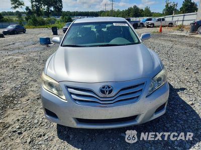 Piąte zdjęcie samochodu w środku: 2011 TOYOTA CAMRY LE VIN:4T1BF3EK3BU740796 - miniatura