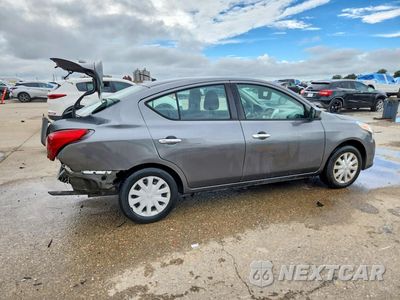 Trzecie zdjęcie samochodu z tyłu: 2019 NISSAN VERSA SV VIN:3N1CN7AP9KL853105 - miniatura