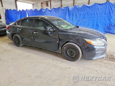 Czwarte zdjęcie samochodu z boku: 2016 NISSAN ALTIMA 2.5 VIN:1N4AL3APXGC256007 - miniatura
