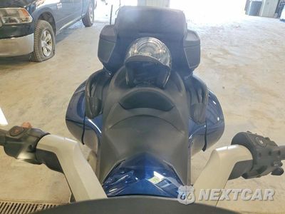 Piąte zdjęcie samochodu w środku: 2011 CAN-AM SPYDER ROADSTER RT VIN:2BXJBKC17BV001161 - miniatura