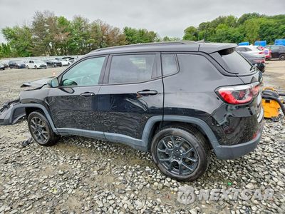 Drugie zdjęcie samochodu z przodu: 2022 JEEP COMPASS LATITUDE VIN:3C4NJDBBXNT175732 - miniatura