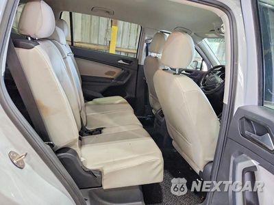 Zdjęcie 11 z 13 samochodu: 2018 VOLKSWAGEN TIGUAN SE VIN:3VV3B7AX7JM008270 - miniatura