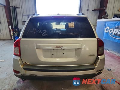 Zdjęcie 6 z 13 samochodu: 2011 JEEP COMPASS SPORT VIN:1J4NF1FB8BD135784 - miniatura