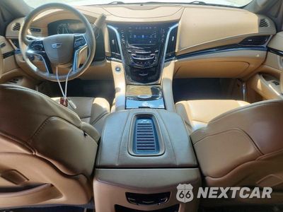Zdjęcie 8 z 13 samochodu: 2019 CADILLAC ESCALADE PLATINUM VIN:1GYS4DKJ6KR118914 - miniatura