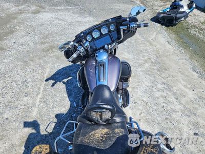 Zdjęcie 6 z 9 samochodu: 2014 HARLEY-DAVIDSON FLHTK ELECTRA GLIDE ULTRA LIMITED VIN:1HD1KEL1XEB634751 - miniatura