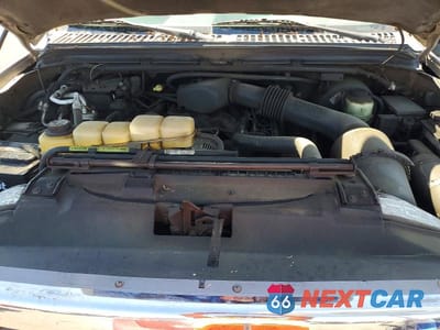 Zdjęcie 12 z 13 samochodu: 2000 FORD EXCURSION XLT VIN:1FMNU40L1YEA82875 - miniatura