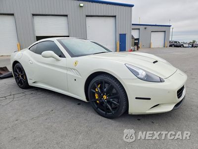 Czwarte zdjęcie samochodu z boku: 2013 FERRARI CALIFORNIA 1100 I VIN:ZFF65TJA1D0190645 - miniatura