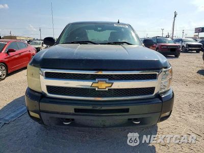 Piąte zdjęcie samochodu w środku: 2010 CHEVROLET SILVERADO K1500 LT VIN:1GCSKSE39AZ127831 - miniatura