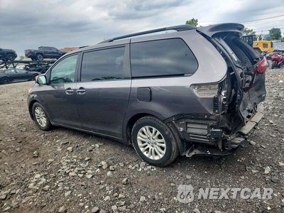 Drugie zdjęcie samochodu z przodu: 2017 TOYOTA SIENNA XLE 8-PASSENGER VIN:5TDYZ3DCXHS869468 - miniatura