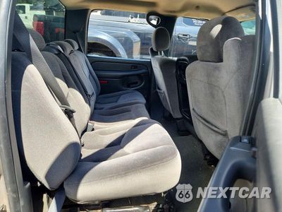 Zdjęcie 11 z 13 samochodu: 2006 GMC NEW SIERRA K3500 VIN:1GTJK33236F128140 - miniatura