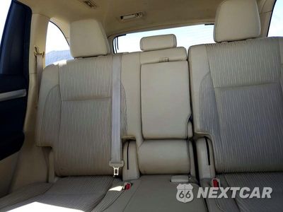 Zdjęcie 10 z 14 samochodu: 2014 TOYOTA HIGHLANDER VIN:5TDZKRFH4ES020596 - miniatura