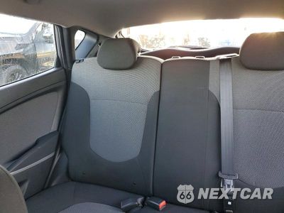 Zdjęcie 10 z 14 samochodu: 2014 HYUNDAI ACCENT GS VIN:KMHCT5AE4EU162317 - miniatura