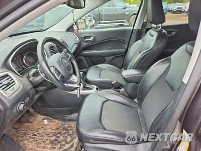 Zdjęcie 7 z 13 samochodu: 2019 JEEP COMPASS LATITUDE VIN:3C4NJDBB7KT792534 - miniatura