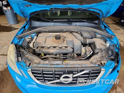 Zdjęcie 11 z 12 samochodu: 2013 VOLVO XC60 T6 VIN:YV4902DZXD2365045 - miniatura