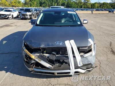 Piąte zdjęcie samochodu w środku: 2022 HYUNDAI IONIQ 5 SEL VIN:KM8KNDAF4NU102899 - miniatura