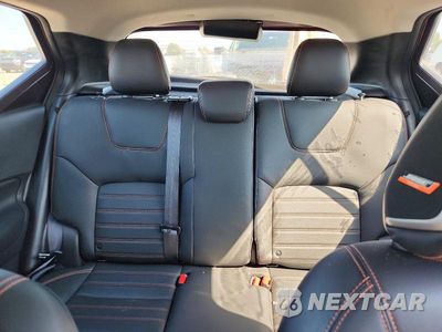 Zdjęcie 10 z 14 samochodu: 2019 NISSAN KICKS SR VIN:3N1CP5CU3KL480029 - miniatura