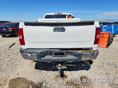 Zdjęcie 6 z 12 samochodu: 2007 CHEVROLET SILVERADO K2500 HEAVY DUTY VIN:1GCHK24607E537844 - miniatura