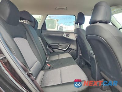 Zdjęcie 10 z 12 samochodu: 2025 KIA SOUL LX VIN:KNDJ23AU3S7937498 - miniatura