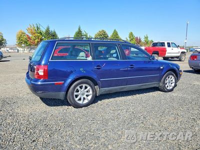Trzecie zdjęcie samochodu z tyłu: 2004 VOLKSWAGEN PASSAT GLS VIN:WVWVD63B34E137307 - miniatura