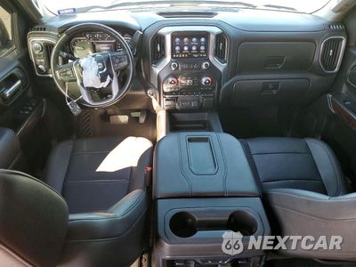 Zdjęcie 8 z 12 samochodu: 2021 GMC SIERRA K1500 SLT VIN:3GTU9DED3MG379040 - miniatura