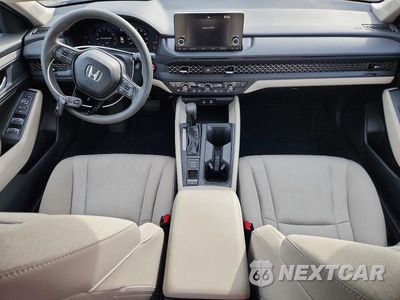 Zdjęcie 8 z 13 samochodu: 2025 HONDA ACCORD SE VIN:1HGCY1F40SA018681 - miniatura