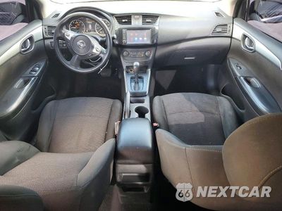 Zdjęcie 8 z 12 samochodu: 2019 NISSAN SENTRA S VIN:3N1AB7AP1KY230144 - miniatura