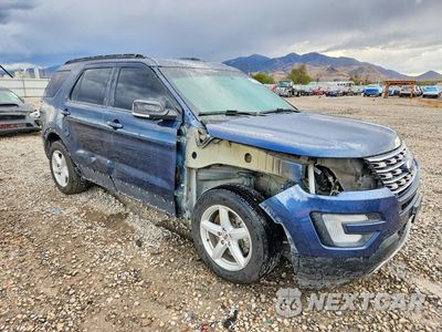 Czwarte zdjęcie samochodu z boku: 2017 FORD EXPLORER XLT VIN:1FM5K8D85HGC26533 - miniatura
