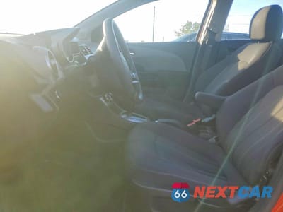 Zdjęcie 7 z 12 samochodu: 2013 CHEVROLET SONIC LT VIN:1G1JC5SH8D4142681 - miniatura