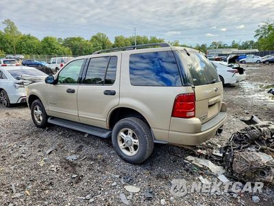 Drugie zdjęcie samochodu z przodu: 2004 FORD EXPLORER XLT VIN:1FMZU73K04UA63708 - miniatura