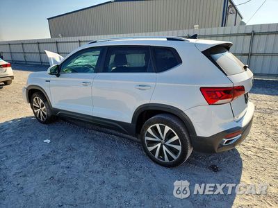 Drugie zdjęcie samochodu z przodu: 2022 VOLKSWAGEN TAOS SE VIN:3VVRX7B26NM009317 - miniatura