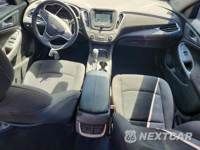 Zdjęcie 8 z 12 samochodu: 2018 CHEVROLET MALIBU LT VIN:1G1ZD5ST7JF266445 - miniatura