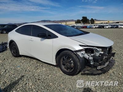 Czwarte zdjęcie samochodu z boku: 2025 TOYOTA PRIUS LE VIN:JTDACAAU2S3059586 - miniatura