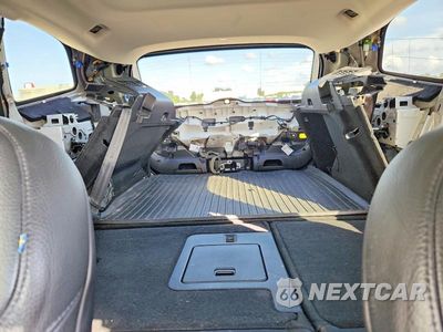 Zdjęcie 10 z 14 samochodu: 2018 VOLVO XC60 T5 VIN:LYV102RK4JB109862 - miniatura