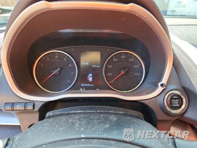 Zdjęcie 9 z 13 samochodu: 2019 MITSUBISHI ECLIPSE CROSS SE VIN:JA4AT5AA8KZ021008 - miniatura