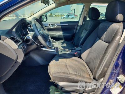 Zdjęcie 7 z 12 samochodu: 2019 NISSAN SENTRA SR VIN:3N1AB7AP2KY203020 - miniatura