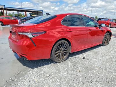 Trzecie zdjęcie samochodu z tyłu: 2021 TOYOTA CAMRY XSE VIN:4T1K61AK3MU475360 - miniatura