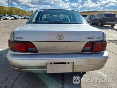 Zdjęcie 6 z 12 samochodu: 1996 TOYOTA CAMRY LE VIN:4T1BG12K9TU689666 - miniatura