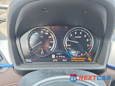 Zdjęcie 9 z 13 samochodu: 2022 BMW X1 XDRIVE28I VIN:WBXJG9C0XN5U62028 - miniatura