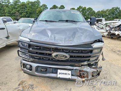 Piąte zdjęcie samochodu w środku: 2024 FORD F250 SUPER DUTY VIN:1FT8W2BM5REC93519 - miniatura
