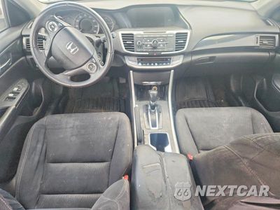 Zdjęcie 8 z 13 samochodu: 2013 HONDA ACCORD SPORT VIN:1HGCR2F50DA143422 - miniatura