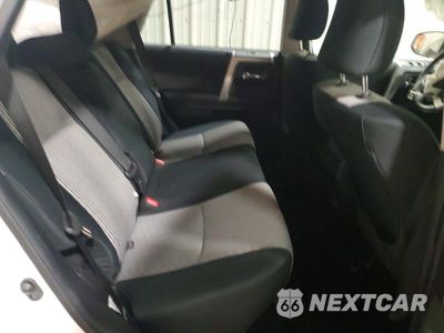 Zdjęcie 11 z 13 samochodu: 2022 TOYOTA 4 RUNNER VIN:JTEMU5JR1N6016157 - miniatura