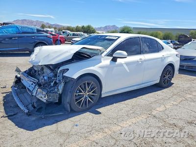 2021 TOYOTA CAMRY SE 4T1G11AK5MU574587 - główne zdjęcie licytacji z USA - miniatura