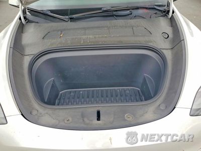 Zdjęcie 11 z 12 samochodu: 2022 TESLA MODEL Y VIN:7SAYGDEF1NF446043 - miniatura