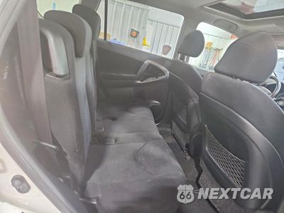 Zdjęcie 11 z 13 samochodu: 2007 TOYOTA RAV4 VIN:JTMBD32V275091471 - miniatura