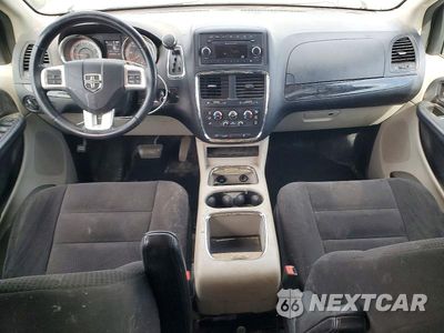 Zdjęcie 8 z 13 samochodu: 2014 DODGE GRAND CARAVAN SXT VIN:2C4RDGCG8ER427405 - miniatura