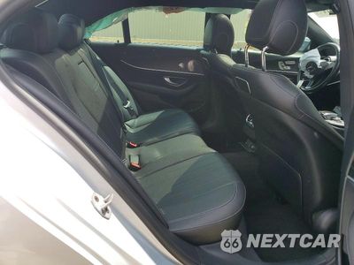 Zdjęcie 10 z 12 samochodu: 2018 MERCEDES-BENZ E 300 4MATIC VIN:WDDZF4KBXJA470646 - miniatura
