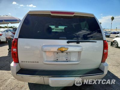 Zdjęcie 6 z 13 samochodu: 2014 CHEVROLET SUBURBAN C1500 LTZ VIN:1GNSCKE09ER213527 - miniatura